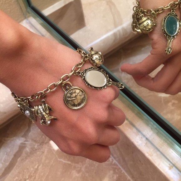 Alice Wonderland Bracelet, Frog, Mirror, Tea Pot Charm Bracelet - Picture 3 of 3